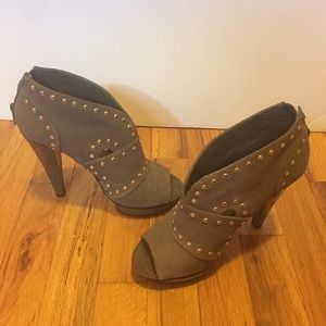 Steve Maddie’s peep toe booties